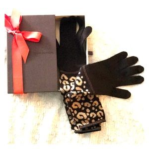 Louis Vuitton gloves